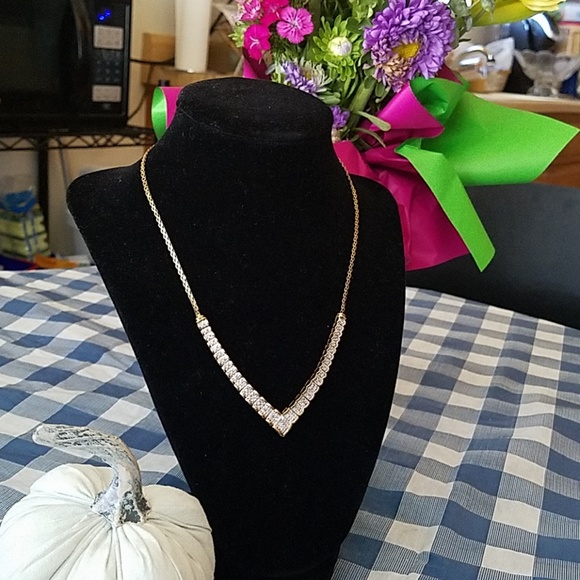 Jewelry - V-Shaped14k gold over 925 sterling silver necklace